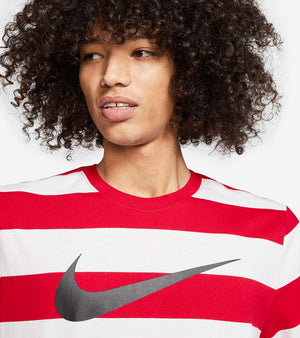 NIKE NSW SWOOSH STRIPE TEE