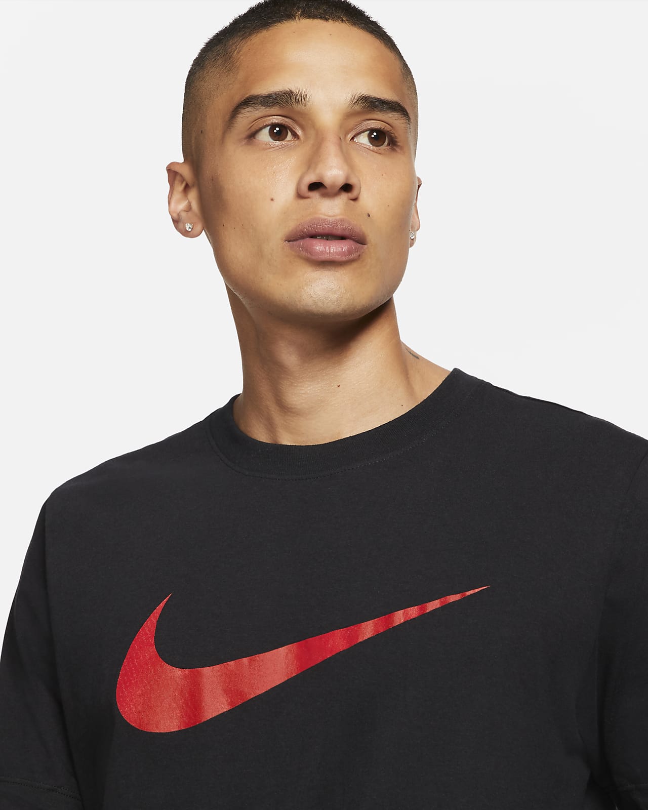 AUTHENTIC NIKE CHEST SWOOSH BLACK T SHIRT BV0621-010